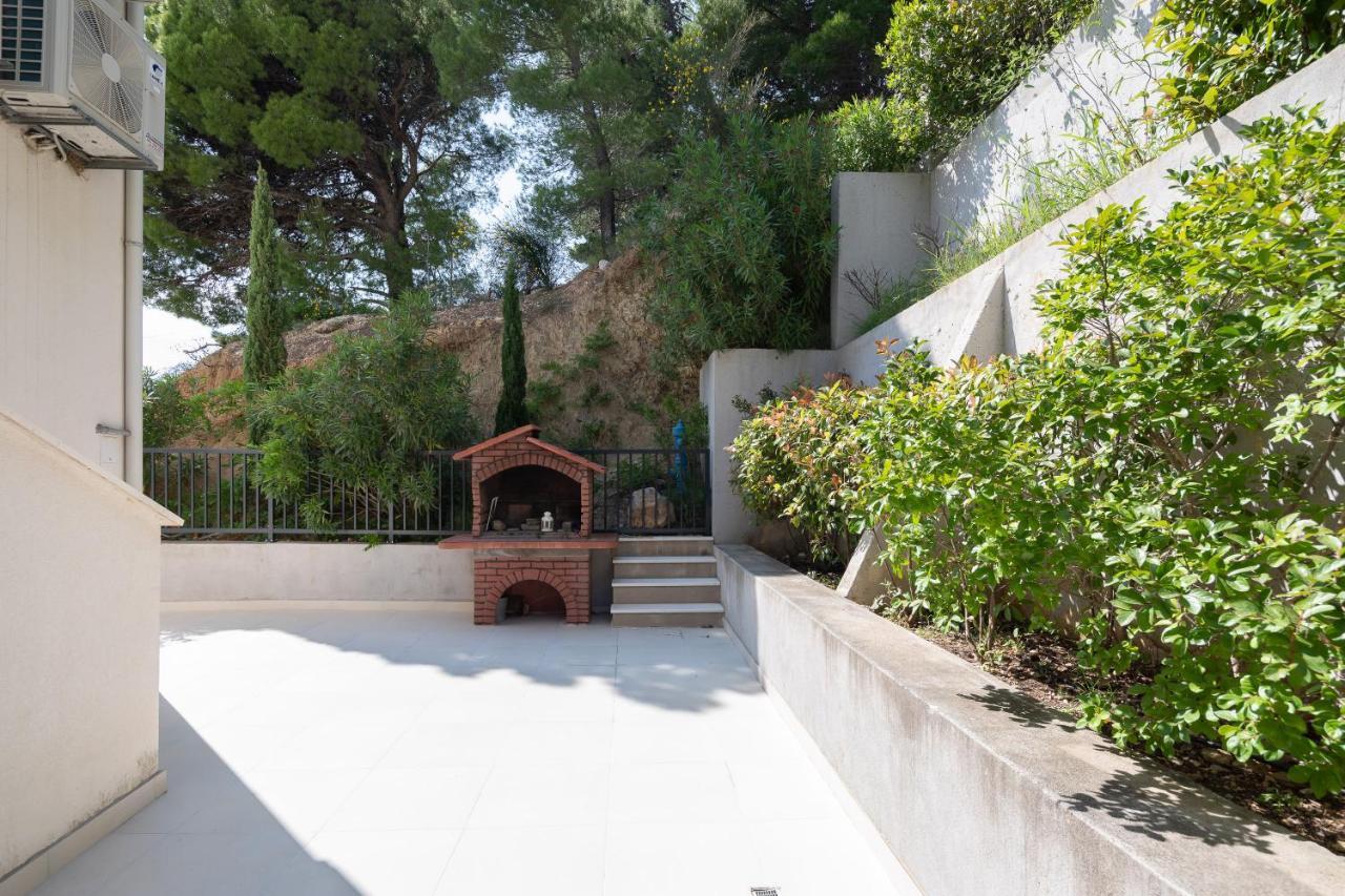 Villa Jolara With Heated Pool Mimice Exterior photo